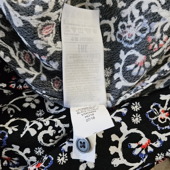 GAP Dress, Size Small, Black/Multi Foral - Picture 10 of 11